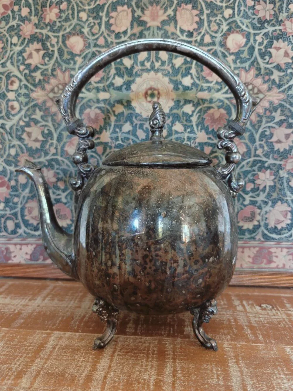 Vintage Sheridan Silver on Copper Ornate Footed Teapot Tea Kettle